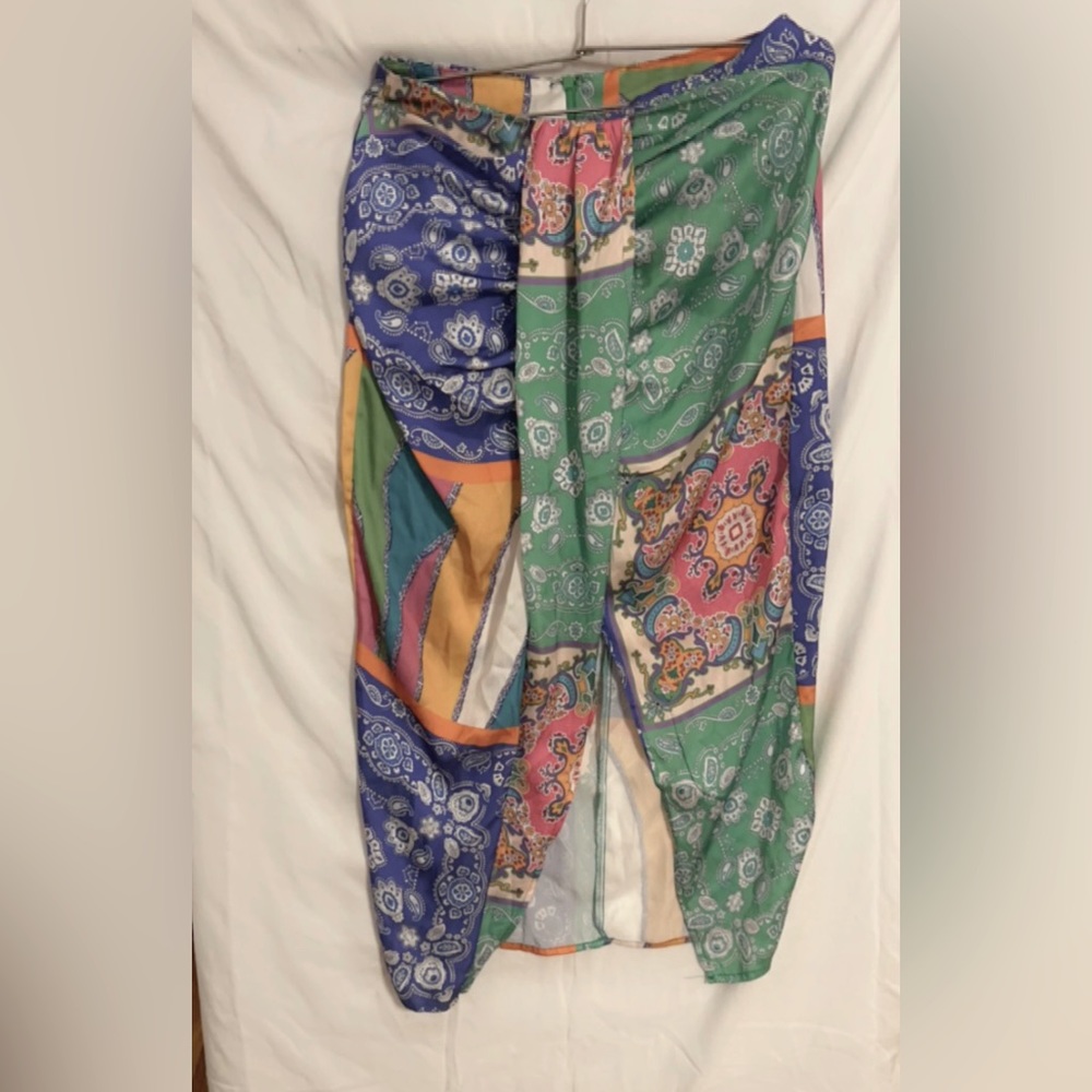SHEIN Patchwork Print Split Thigh Skirt, size small.